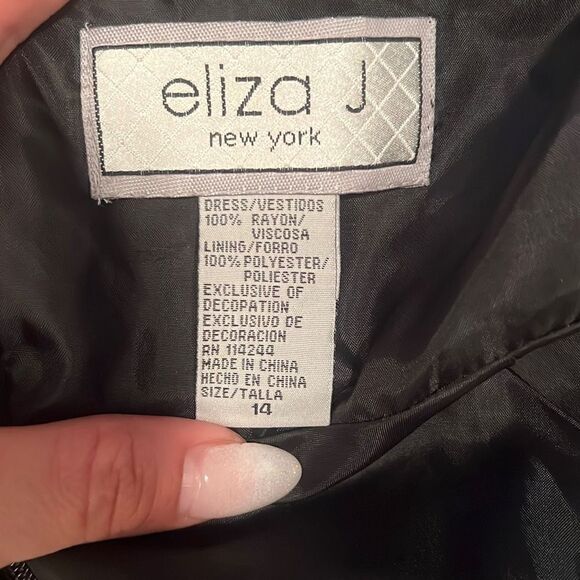 Eliza J New York Women's Black Low Back Embellished Velvet Halter Evening Dress - Picture 8 of 9